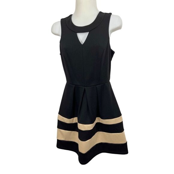 Sleeveless Cocktail Dress Fit & Flare Black Tan Stripes Size 3 Keyhole Neckline - Picture 7 of 9